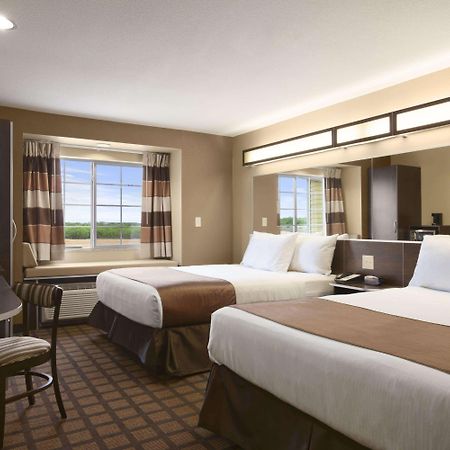 Microtel Inn&Suites Cotulla Esterno foto