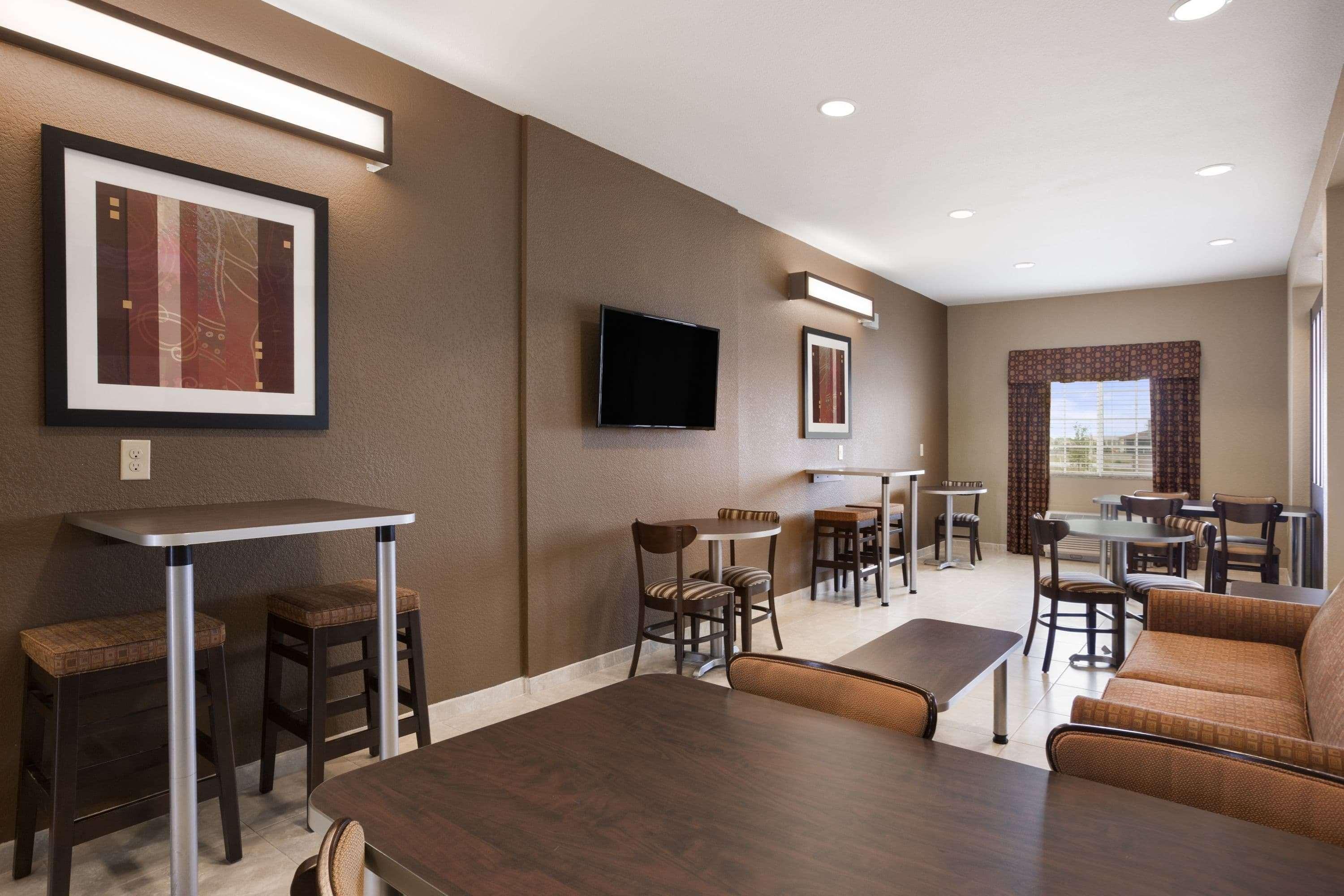 Microtel Inn&Suites Cotulla Esterno foto